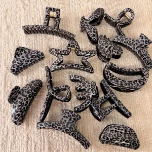 Leopard Print Hair Claw Clip Resin Gray Vintage Animal Pattern Shark Clip For Women Girls Daily Hair Styling Accessories