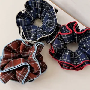 Three-piece Korean retro plaid scrunchie set with contrast edges in high-quality woven fabric