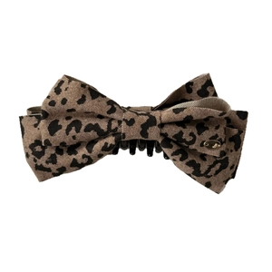 Vintage leopard print bow hair clip with brown fabric layers and golden metal detail
