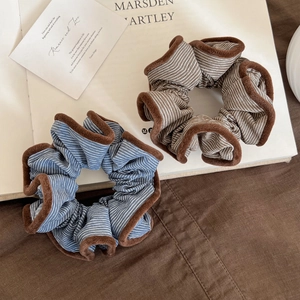 Vintage Striped Fabric Scrunchies With Plush Edge Soft Fungus Trim Hair Ties For Women Casual Daily Hair Accessories