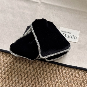 Elegant black velvet triangle hair claw clips with sparkling rhinestones in vintage style