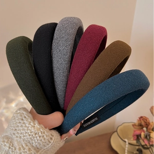 Thick vintage sponge headbands in multi-color wool fabric for elegant volume