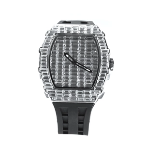 Luxurious hip hop iced out square watch with full crystal dial and black silicone strap