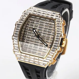 Hip Hop Men's Full Diamond Watch Luxury Tonneau Dial Quartz Watch With Silicone Strap Baguette Rhinestone Iced Out Watch