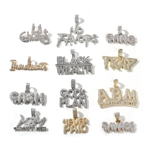 Hiphop hanger van koper met zirkonia letters in goud- en zilveren plating