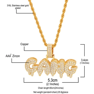 Details van de afmetingen van de GANG-hanger en vergulde 316L roestvrijstalen ketting
