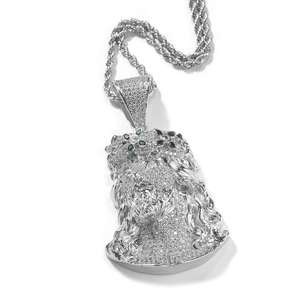 Pendentif tête de Jésus avec pierres vertes et chaîne corde argentée pour hommes