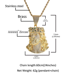 Pendentif Jésus hip-hop en cuivre avec zircons blancs et chaîne torsadée dorée élégante