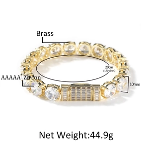 Bracciale tennis hip hop da uomo 10mm in oro con pietre di zircone 5A+ su sfondo bianco