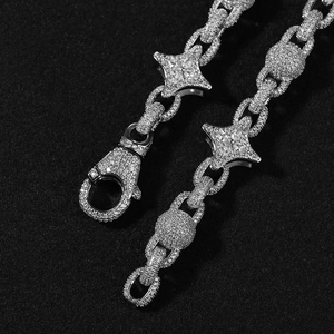 Collana hip hop argento con stelle a quattro punte e perle in zirconi cubici
