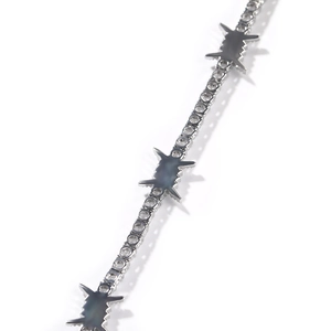 Icy silver thorn chain necklace with cubic zirconia stones in hip hop style