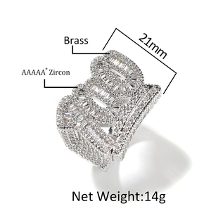 Anello hip hop in ottone con design a 100 cifre e pavé di zirconi cubici AAAAA+