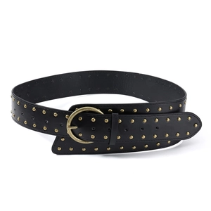 Ceinture large vintage en cuir marron avec clous dorés et boucle ronde pour femmes