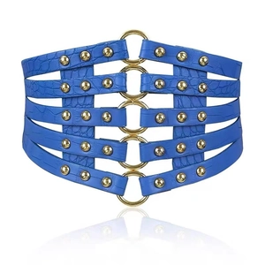 Large ceinture élastique bleue à motif crocodile avec anneaux dorés et rivets