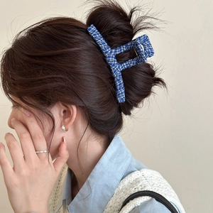 Vintage denim tweed hair claw clip for women featuring elegant woven fabric texture