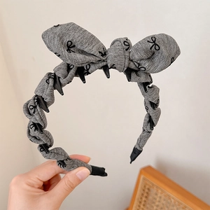 Gray knitted bow headband with black ribbon patterns and non-slip teeth for women