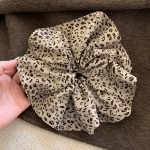 Oversized leopard print scrunchie for women made of premium chiffon for Y2K style