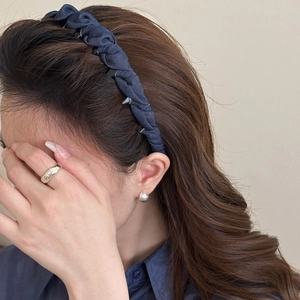 Vintage dark blue denim woven headband for women with a stylish braided high top design