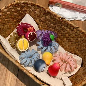Élastiques à cheveux spirale aux motifs de fruits dans un panier, attaches durables