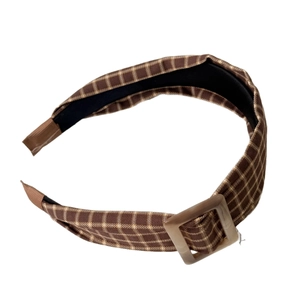Retro brown plaid wide headband with square resin buckle for a preppy vintage look