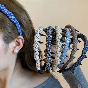 Cerchietto da Donna in Tessuto Scozzese Design Antiscivolo Moda Punk Punta Gingham Fascia per Capelli Retro Accessori per Capelli