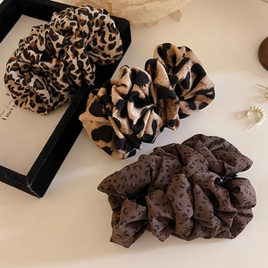 Barrettes banane vintage à imprimé léopard en trois motifs marron élégants