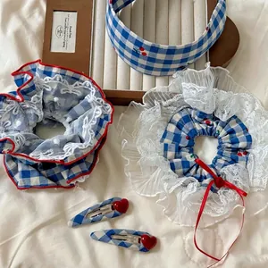 Accessoires Cheveux à Carreaux Bleu Marine Motif Cerise Avec Chouchous en Dentelle Pinces Cœur Serre-tête pour Femme
