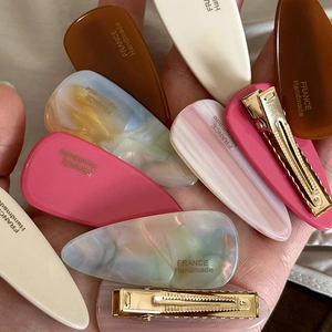 Barrettes à cheveux douces en acétate tons caramel et marbre avec attaches dorées