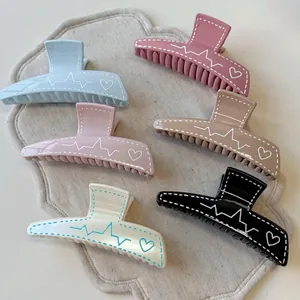 Grande Pince à Cheveux Style Coréen Trapèze Irrégulier Pince Requin Antidérapante Motif Cœur Battement Tissu Femme Bijoux