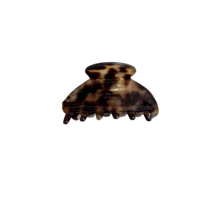 French tortoise acetate hair claw clip with elegant Barrette la France logo in caramel