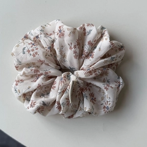 Elastico per capelli in chiffon con fiori vintage per code di cavallo elastiche