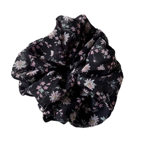 Elastico per capelli in chiffon leggero con fiori rosa su base nera per donna