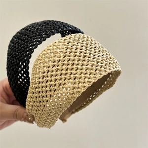 Cerchietti per capelli in paglia intrecciata a mano per donna in nero e beige traforati