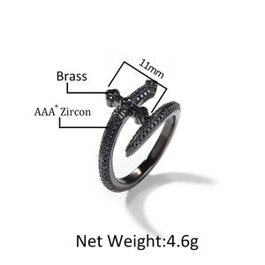 Bague poignard en or noir hip-hop avec zircons violets et design gothique rétro