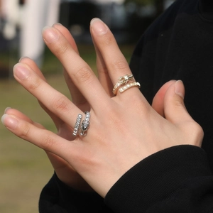 Adjustable 3D dragon ring in gold and silver finish with sparkling cubic zirconia crystals