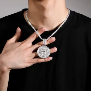 Collar De Colgante De Cruz Redonda Hip Hop Iced Out Para Hombre Joyería De Cobre Con Zirconita Y Cadena De Cuerda