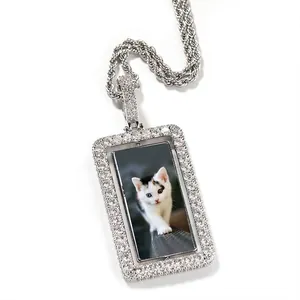 Collier Pendentif Photo Rectangulaire Rotatif Hip Hop en Cuivre avec Strass Incrustés Bijoux Bling Personnalisés Cadeau Unisexe