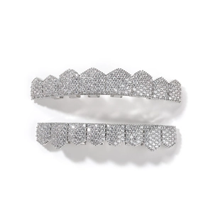 Hiphop silver grillz set with 8 zircons on fangs for top and bottom teeth jewelry