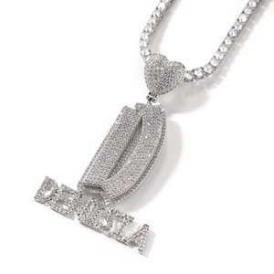 Collier prénom personnalisé style hip hop avec lien coeur et pendentif DENISIA