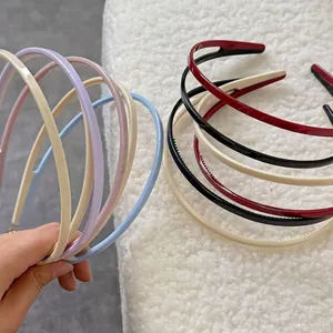 Serre-têtes fins en acrylique multicolore avec dents antidérapantes sur peluche
