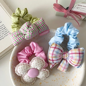 Zoete Handgemaakte Stof Scrunchies Voor Dames Geruite Strik Bloemen Grote Haarelastiekjes Schattig Tuesday Tag Haaraccessoires