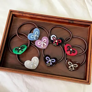 Lot de 8 élastiques à cheveux en forme de cœur avec nœuds en strass et haute élasticité