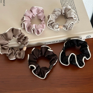 French Satin Large Scrunchie Hair Tie Elegant White Contrast Piping Elastic Hair Band Women Satin Ponytail Holder Hair Accessory