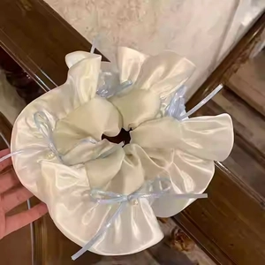 Französisch Balletcore Satin Haargummi Mit Schleife Band Und Kunstperle Rüschen Elastisches Haarband Damen Haarschmuck
