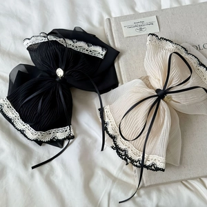 Pinces à cheveux élégantes avec nœud en mousseline, dentelle et pendentif doré en noir et beige