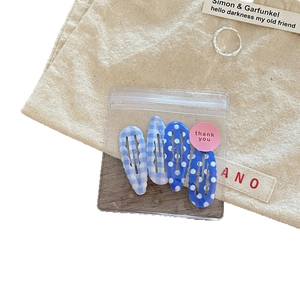 Blue plaid and polka dot BB hair clip set for students in a four-piece pack