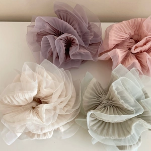 Chouchous élégants en organza à volants aux tons pastels pour queue de cheval