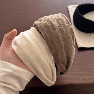 Lot de serre-têtes larges en mousseline plissée crème, kaki et noir pour femmes