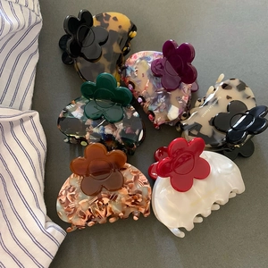 French Style Acetate Flower Hair Claw Clips Retro Tortoiseshell Shark Clips Elegant 3D Floral Hair Accessories For Women Daily