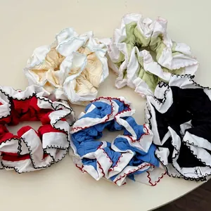 Chouchous Surdimensionnés Style Coréen Bord Ondulé Plissé Tissu Surpiqûres Contrastées Porte Queue de Cheval Pour Femmes Accessoires Cheveux